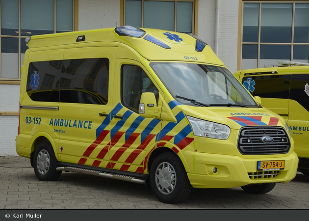Hoogeveen - UMCG Ambulancezorg - RTW - 03-152