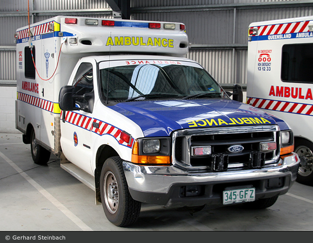 Cairns - Queensland Ambulance Service - RTW