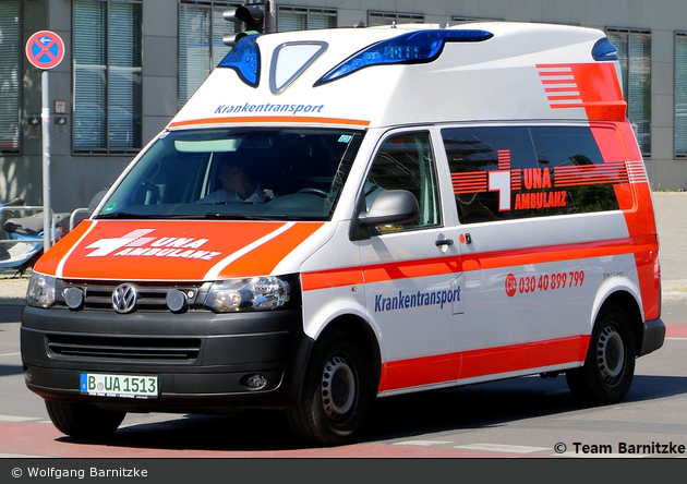 Krankentransport UNA Ambulanz- KTW (B-UA 1513)