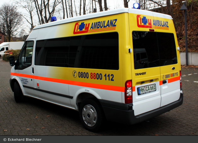 City Ambulanz Hamburg - KTW 27/28 (HH-CA 661) - (alt) (a.D.)