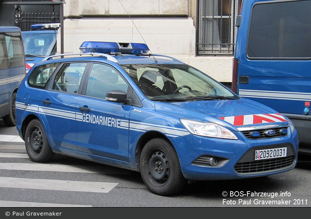 Paris - Gendarmerie Nationale - FuStW - VPRP