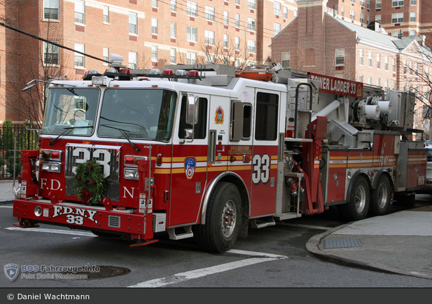 FDNY - Bronx - Ladder 033 - TM