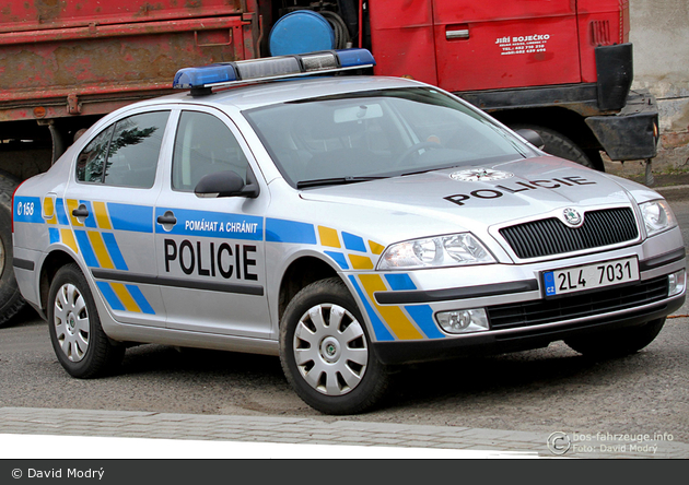 Nové Město pod Smrkem - Policie - FuStW - 2L4 7031
