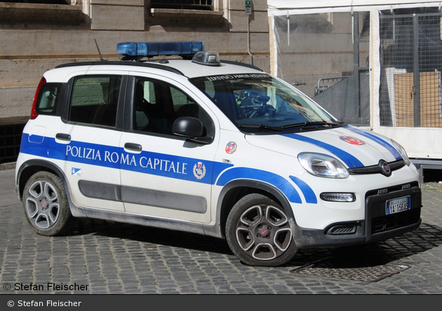Roma - Polizia Locale di Roma Capitale - FuStW - 688