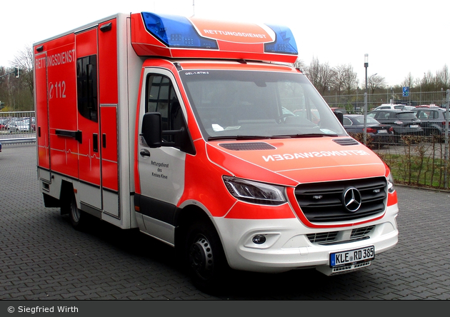 Rettung Geldern 01 RTW 02