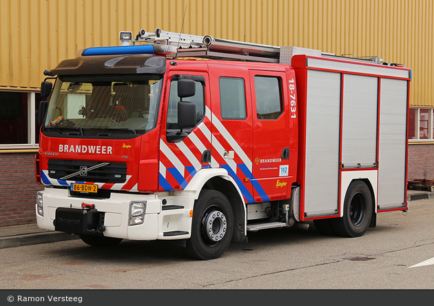 Hardinxveld-Giessendam - Brandweer - HLF - 18-7631