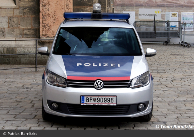 BP-90996 - Volkswagen Touran I GP2 - FuStW