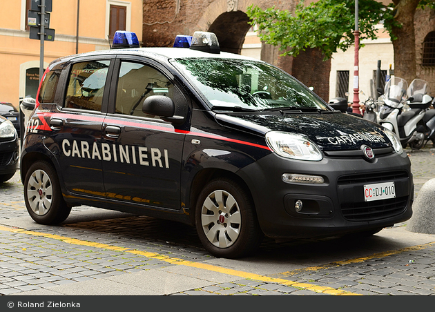 Roma - Arma dei Carabinieri - FuStW