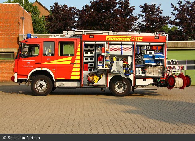 Florian Lauenburg 02/44-01