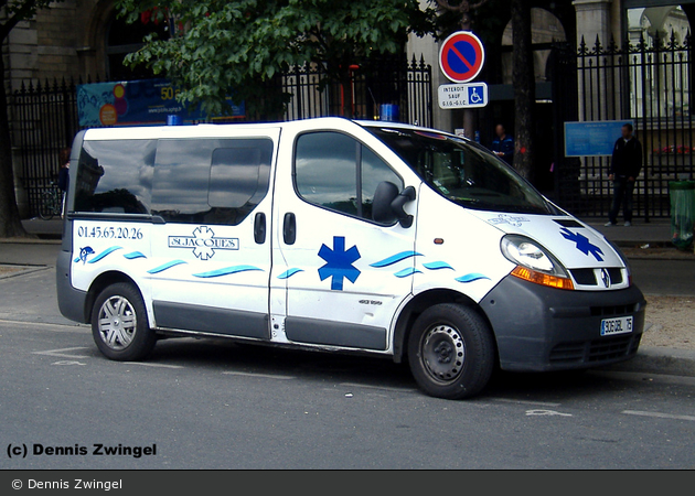 Paris - Ambulances Saint-Jacques - KTW