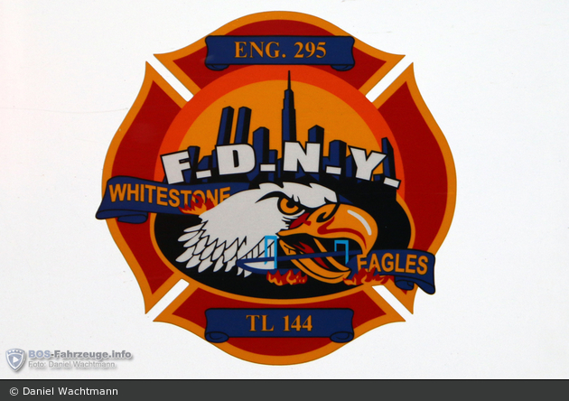 FDNY - Queens - Ladder 144 - TM