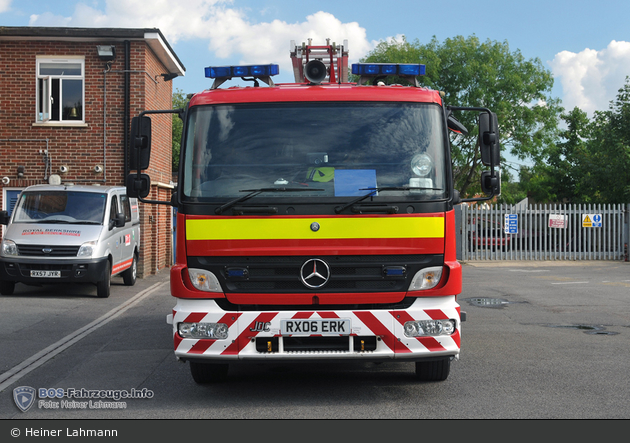 Newbury - Royal Berkshire Fire and Rescue Service - WrL