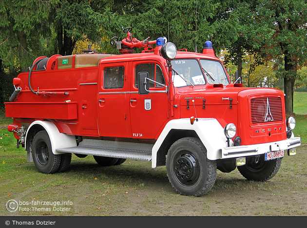 Garching/Alz - Historische Magirus Feuerwehrtechnik e.V. - FLF 24/30-5 - WF Behringwerke