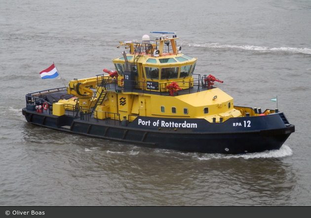 Rotterdam - Port of Rotterdam Authority - Notfallschlepper RPA 12