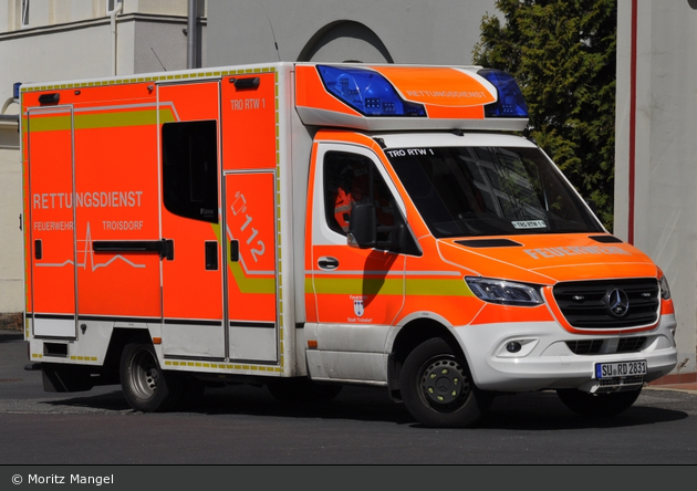 Rettung Troisdorf RTW 01