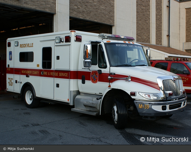 Rockville - Montgomery County Fire & Rescue Service - Medic Unit 039 (a.D.)