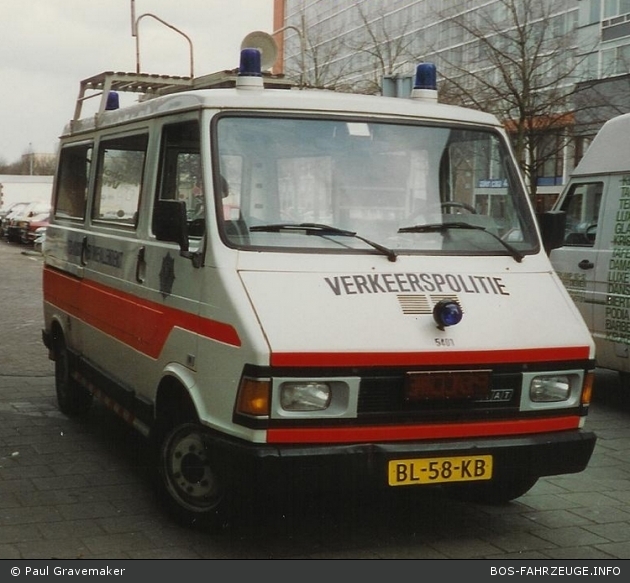 Amsterdam - Gemeentepolitie - VUKw - 5401 (a.D.)