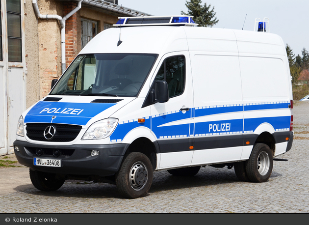 MVL-36408 - MB Sprinter 516 CDI 4x4 - HGGKw