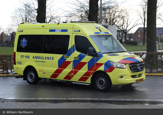 Arnhem - Regionale Ambulancevoorziening Gelderland-Midden - RTW - 07-106