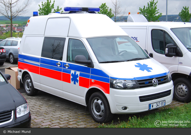 Mulhouse - Ambulance 68 - KTW - VSL