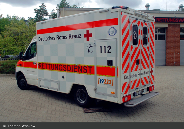 Rotkreuz Hamburg RTW (HH-RK 1235)