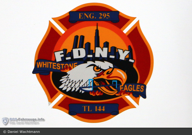 FDNY - Queens - Engine 295 - TLF