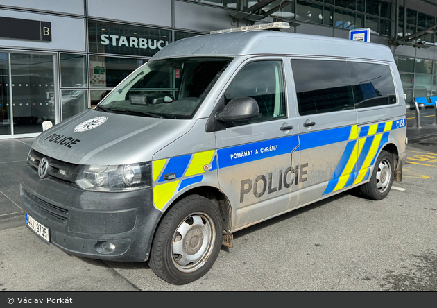 Praha - Policie - FuStW - 4AJ 9735