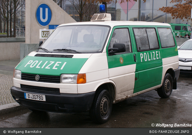 B-30780 - VW T4 - Kleinbus mit Funk (a.D.)