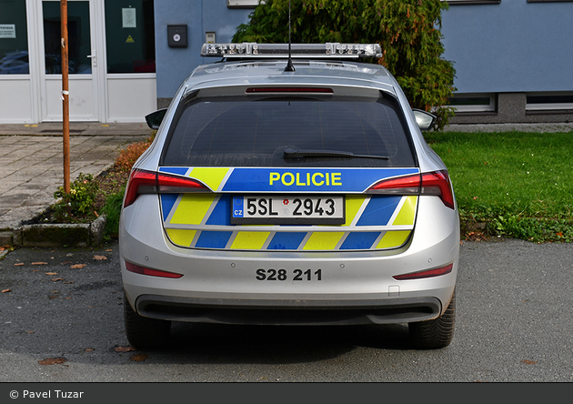 Městec Králové - Policie - FuStW - 5SL 2943