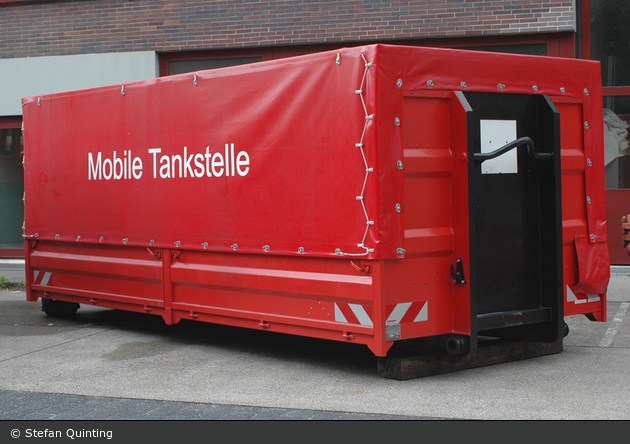 Florian Berlin AB-Mobile Tankstelle