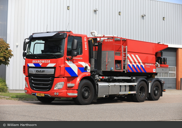 Hoeksche Waard - Brandweer - WLF - 18-5481