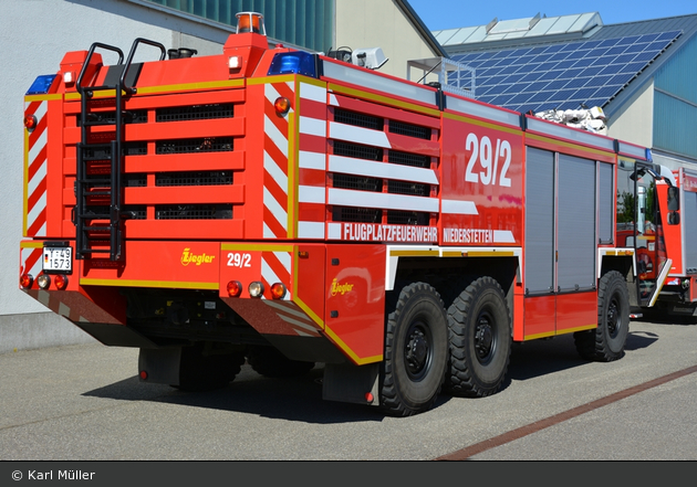 Niederstetten - Feuerwehr - FlKfz Mittel, Flugplatz