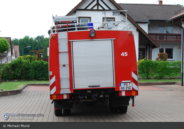 Florian Fischbach 45