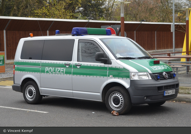 NRW4-1050 - VW T5 - HGruKw