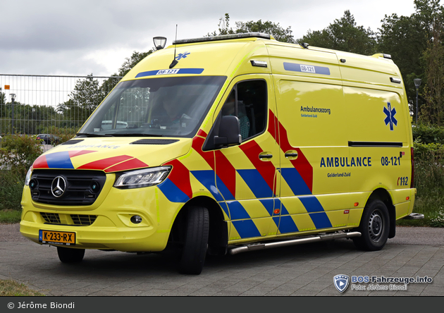 Nijmegen - Regionale Ambulancevoorziening Gelderland-Zuid - RTW - 08-121