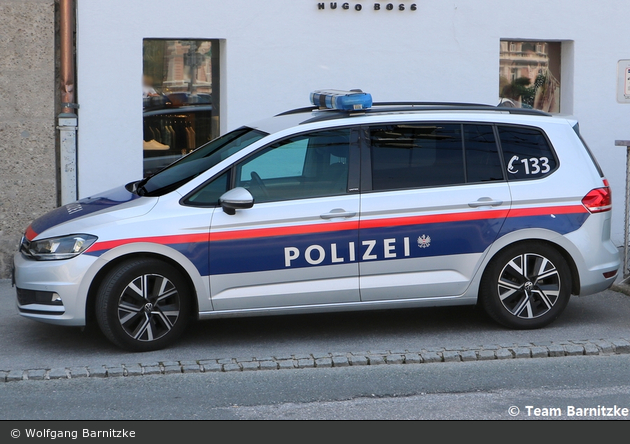 BP-50332 - Volkswagen Touran II - FuStW