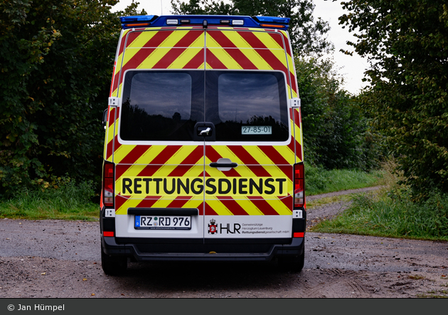 Rettung Lauenburg KTW (RZ-RD 976)