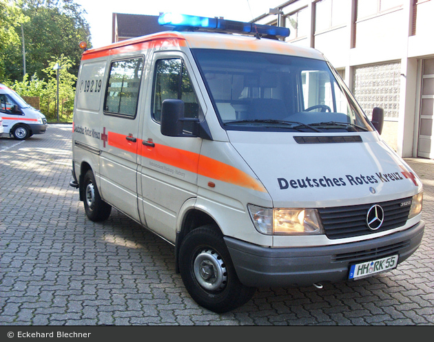 Rotkreuz Hamburg KTW (a.D.) (HH-RK 55) - 27/16