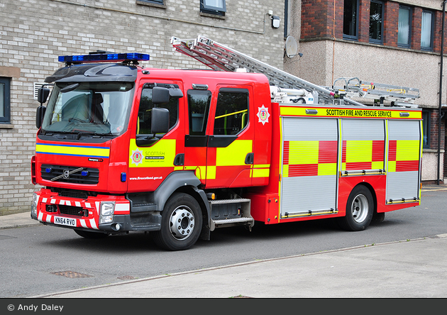 Dumfries - Scottish Fire and Rescue Service - WrL