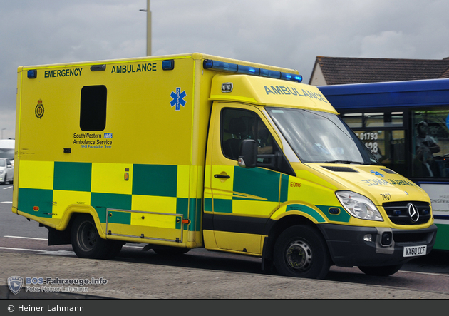 Swindon - South Western Ambulance Service - Ambulance
