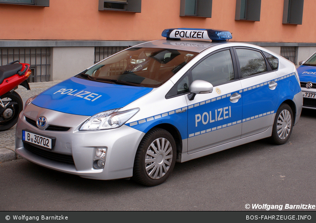 B-30702 - Toyota Prius - FuStW