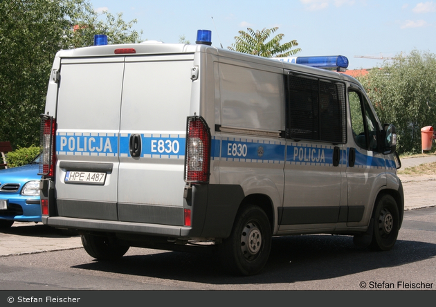 Słubice - Policja - FuStW - B830