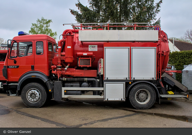 Florian Uckermark 07/77-01