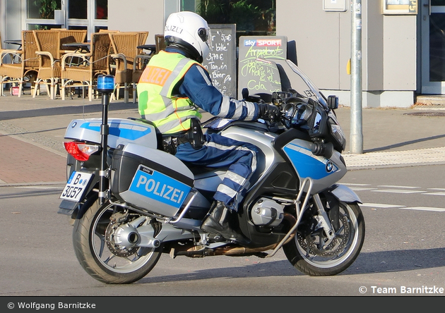 B-3057 - BMW R 1200 RT - Krad