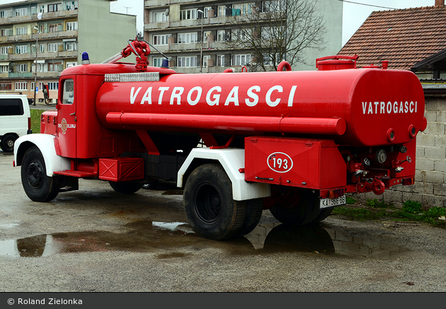 Slunj - Dobrovoljno Vatrogasno Društvo - TLF