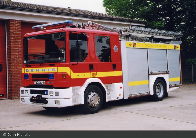 Devizes - Wiltshire Fire and Rescue Service - WrL/R (a.D.)