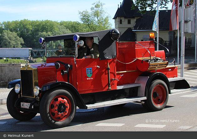 Wels - Feuerwehroldtimerverein der FF Wels - LF