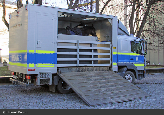 M-PM 9245 - MB Atego 818 - Pferdetransporter