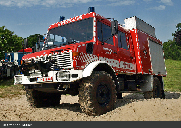 Oostmalle - Brandweer - TLF-W - 01 (a.D.)