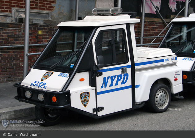 NYPD - Manhattan - Patrol Borough Manhattan South - Scooter 2620